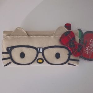 Hello Kitty Nerd Wallet